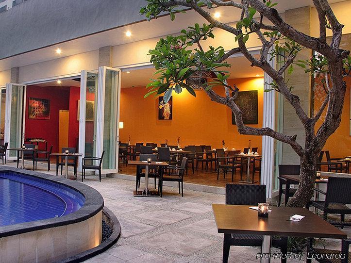 Inna 8 Lifestyle Hotel Denpasar Restoran gambar